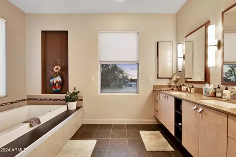 7734 N 13th Pl, Phoenix, AZ 85020 photo 8