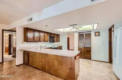 626 E Houston Ave, Gilbert, AZ 85234 photo 7