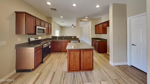 4285 E Bruce Ct, Gilbert, AZ 85234 photo 4
