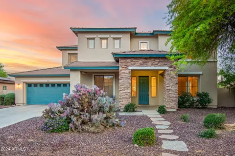 18015 W Mauna Loa Ln, Surprise, AZ 85388