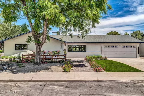 8032 E Wilshire Dr, Scottsdale, AZ 85257