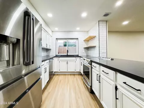 1044 E Clinton St, Phoenix, AZ 85020 photo 8