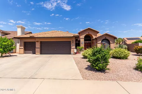 5846 E Jasmine St, Mesa, AZ 85205