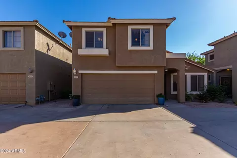 4037 E Melinda Ln, Phoenix, AZ 85050