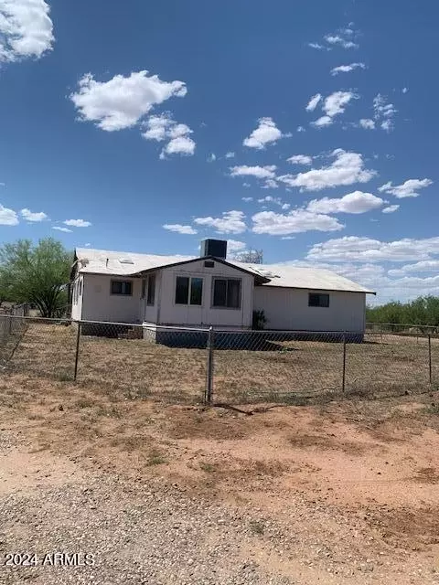 4502 S La Donna Ln, Sierra Vista, AZ 85650