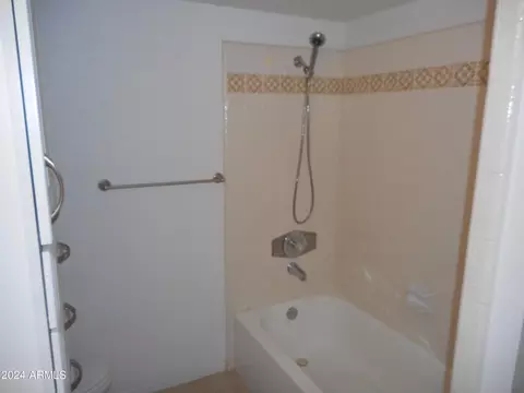 4703 E Greenway St, Mesa, AZ 85205 photo 10