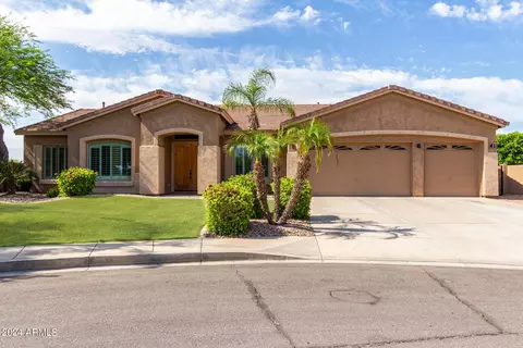 754 Elmwood Pl, Chandler, AZ 85249