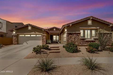 1719 W Aloe Vera Dr, Phoenix, AZ 85085