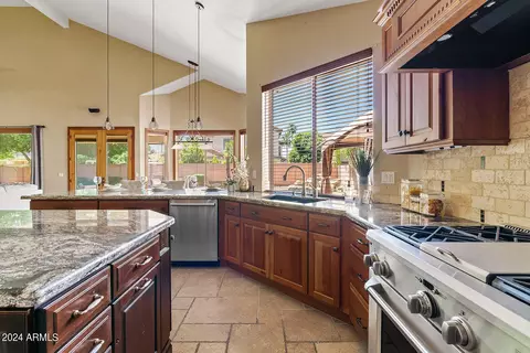 3237 E Impala Ave, Mesa, AZ 85204 photo 12
