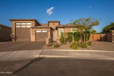 3161 S 183rd Dr, Goodyear, AZ 85338