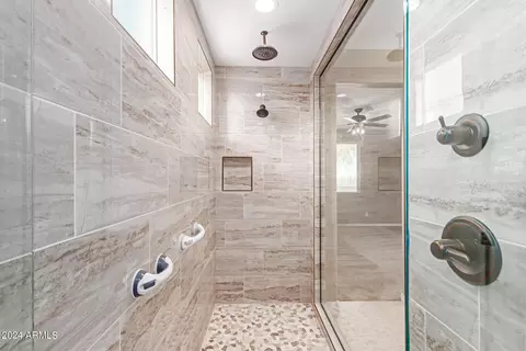 Bath - 3161 S 183rd Dr, Goodyear, AZ 85338 photo 5 of 7