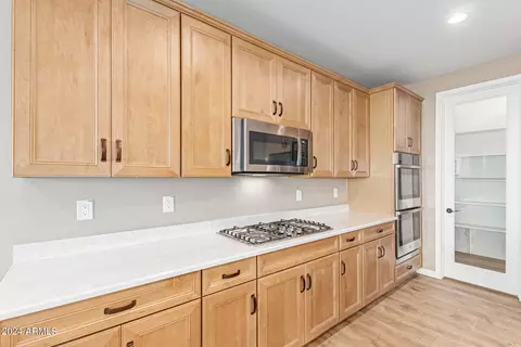 Kitchen - 3161 S 183rd Dr, Goodyear, AZ 85338 photo 3 of 6