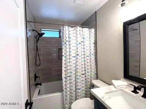 2436 E Morrow Dr, Phoenix, AZ 85050 photo 17