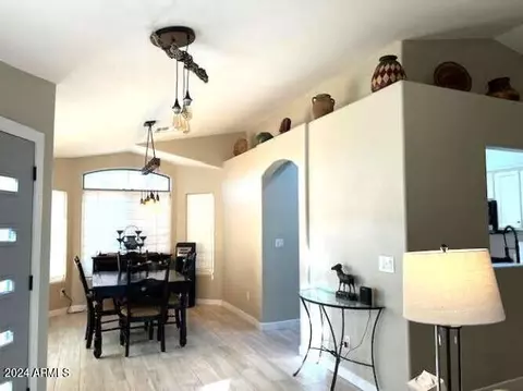 2436 E Morrow Dr, Phoenix, AZ 85050 photo 8