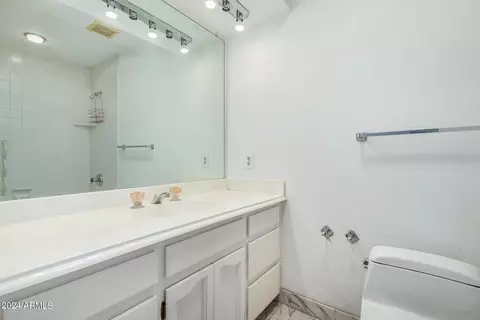 77 E Missouri Ave #34, Phoenix, AZ 85012 photo 44