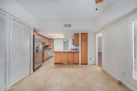 77 E Missouri Ave #34, Phoenix, AZ 85012 photo 19