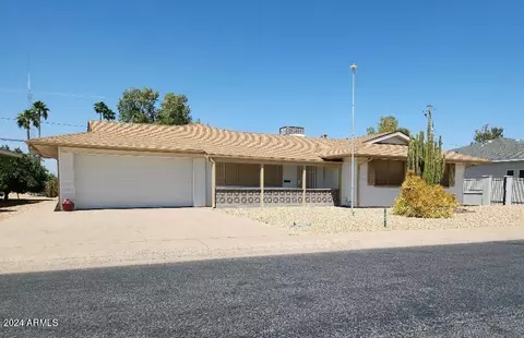 12471 N Augusta Dr, Sun City, AZ 85351