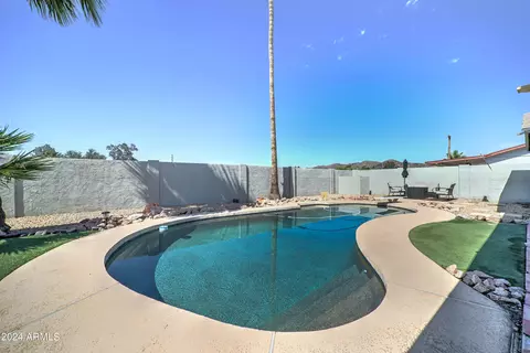4867 E Capistrano Ave, Phoenix, AZ 85044 photo 24