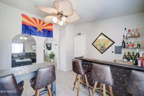 4867 E Capistrano Ave, Phoenix, AZ 85044 photo 9