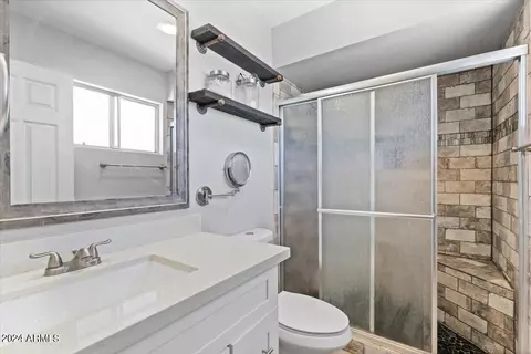 3302 E Helena Dr, Phoenix, AZ 85032 photo 12