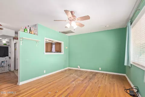 138 W 9th St, Mesa, AZ 85201 photo 2