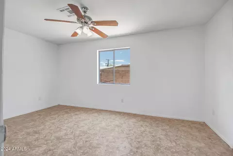 4423 S 36th Dr, Phoenix, AZ 85041 photo 14