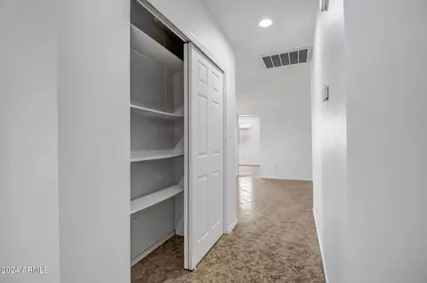 4423 S 36th Dr, Phoenix, AZ 85041 photo 13
