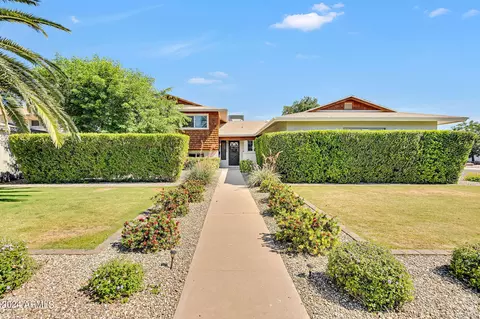 8450 E Lincoln Dr, Scottsdale, AZ 85250