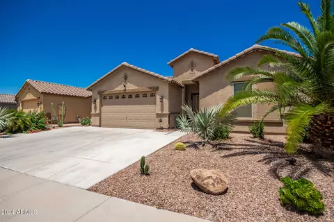 2398 W Arroyo Way, San Tan Valley, AZ 85142