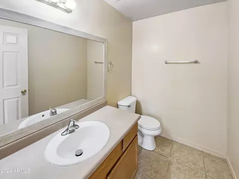 2616 E Wood St, Phoenix, AZ 85040 photo 11