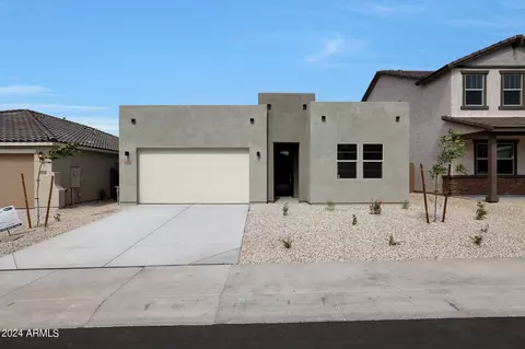 4304 W Sebastian Ln, San Tan Valley, AZ 85142