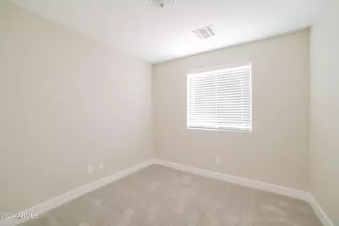 4922 S 23rd Dr, Phoenix, AZ 85041 photo 13