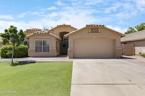1663 E Carla Vista Dr, Gilbert, AZ 85295