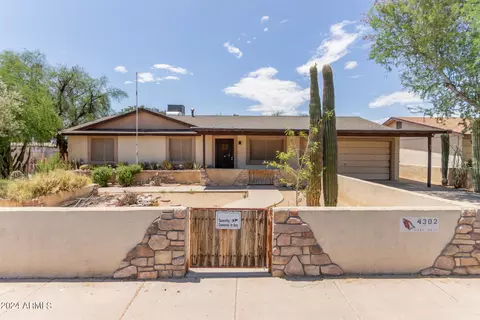 4302 N 74th Dr, Phoenix, AZ 85033