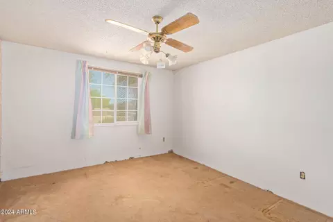 4302 N 74th Dr, Phoenix, AZ 85033 photo 8