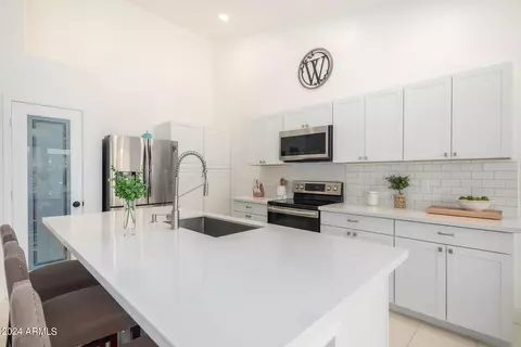 1555 E Park Ave, Gilbert, AZ 85234 photo 10