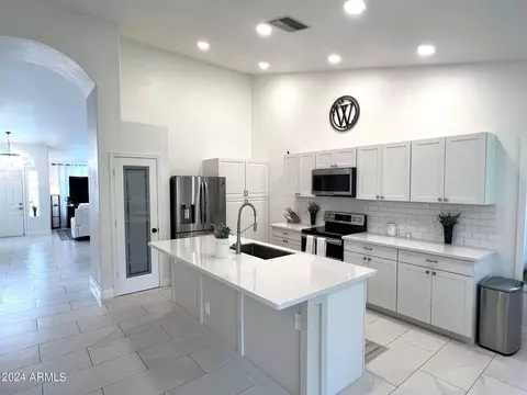 1555 E Park Ave, Gilbert, AZ 85234 photo 13