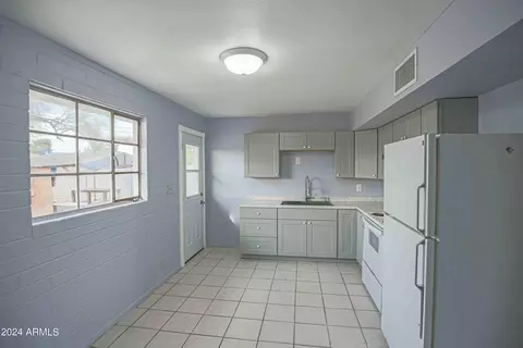 130 E 8th Dr, Mesa, AZ 85210 photo 9