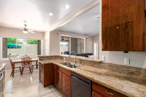 2740 E Windmere Dr, Phoenix, AZ 85048 photo 12
