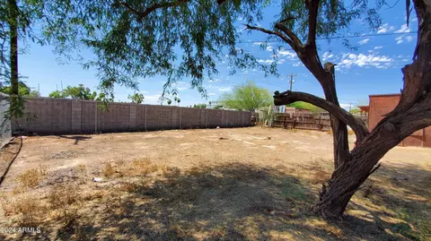 4014 N 64th Dr, Phoenix, AZ 85033 photo 20