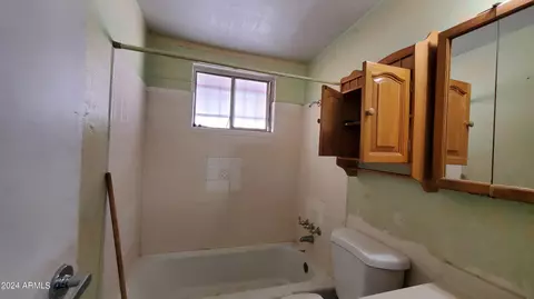 4014 N 64th Dr, Phoenix, AZ 85033 photo 15