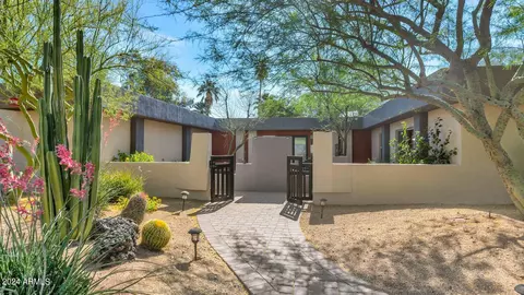 11033 N 74th St, Scottsdale, AZ 85260