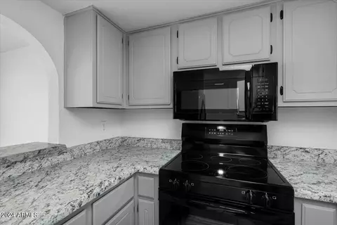 1327 S Mitchell Dr, Tempe, AZ 85281 photo 10