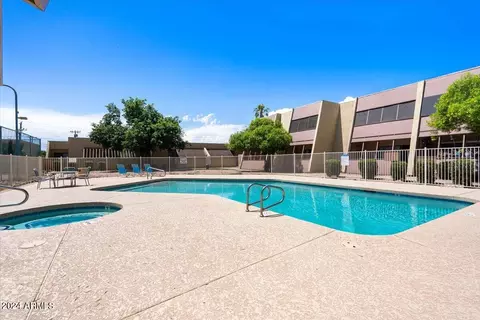 1327 S Mitchell Dr, Tempe, AZ 85281 photo 2