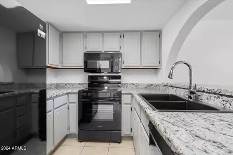 1327 S Mitchell Dr, Tempe, AZ 85281 photo 8