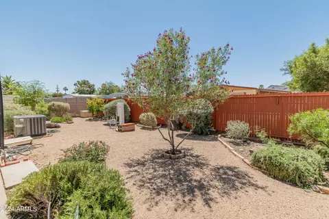 1525 E Helena Dr, Phoenix, AZ 85022 photo 19