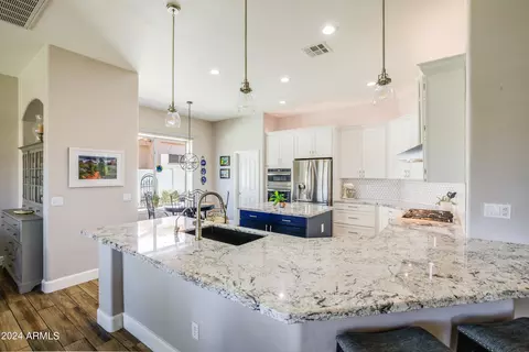 790 W Hackberry Dr, Chandler, AZ 85248