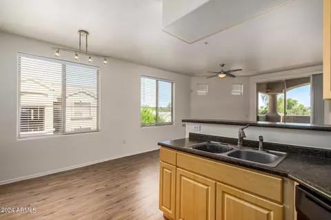 5303 N 7th St #321, Phoenix, AZ 85014 photo 18