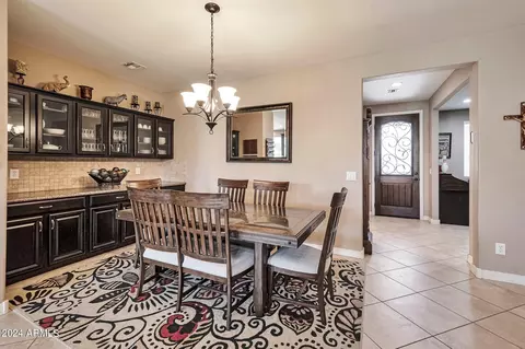 1902 E Ravenswood Dr, Gilbert, AZ 85298 photo 5