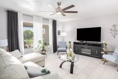 6328 Ellis St, Mesa, AZ 85205 photo 8